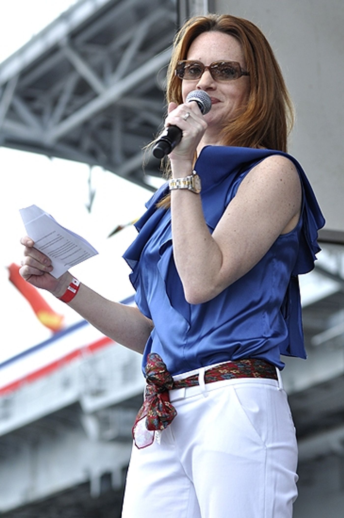 Photo Coverage: Broadway Stars Entertain Troops for Fleet Week!  Image