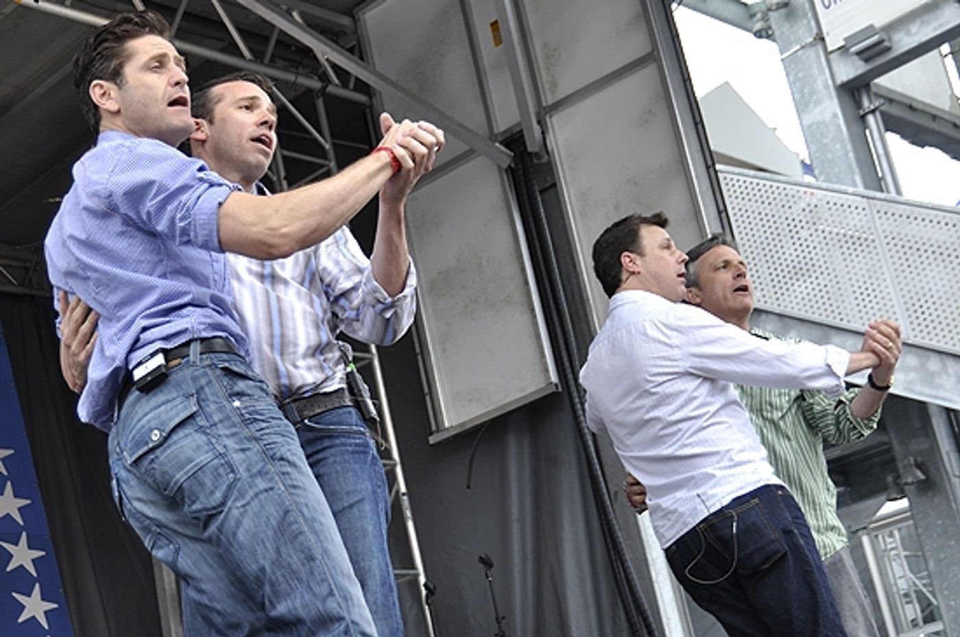 Photo Coverage: Broadway Stars Entertain Troops for Fleet Week!  Image