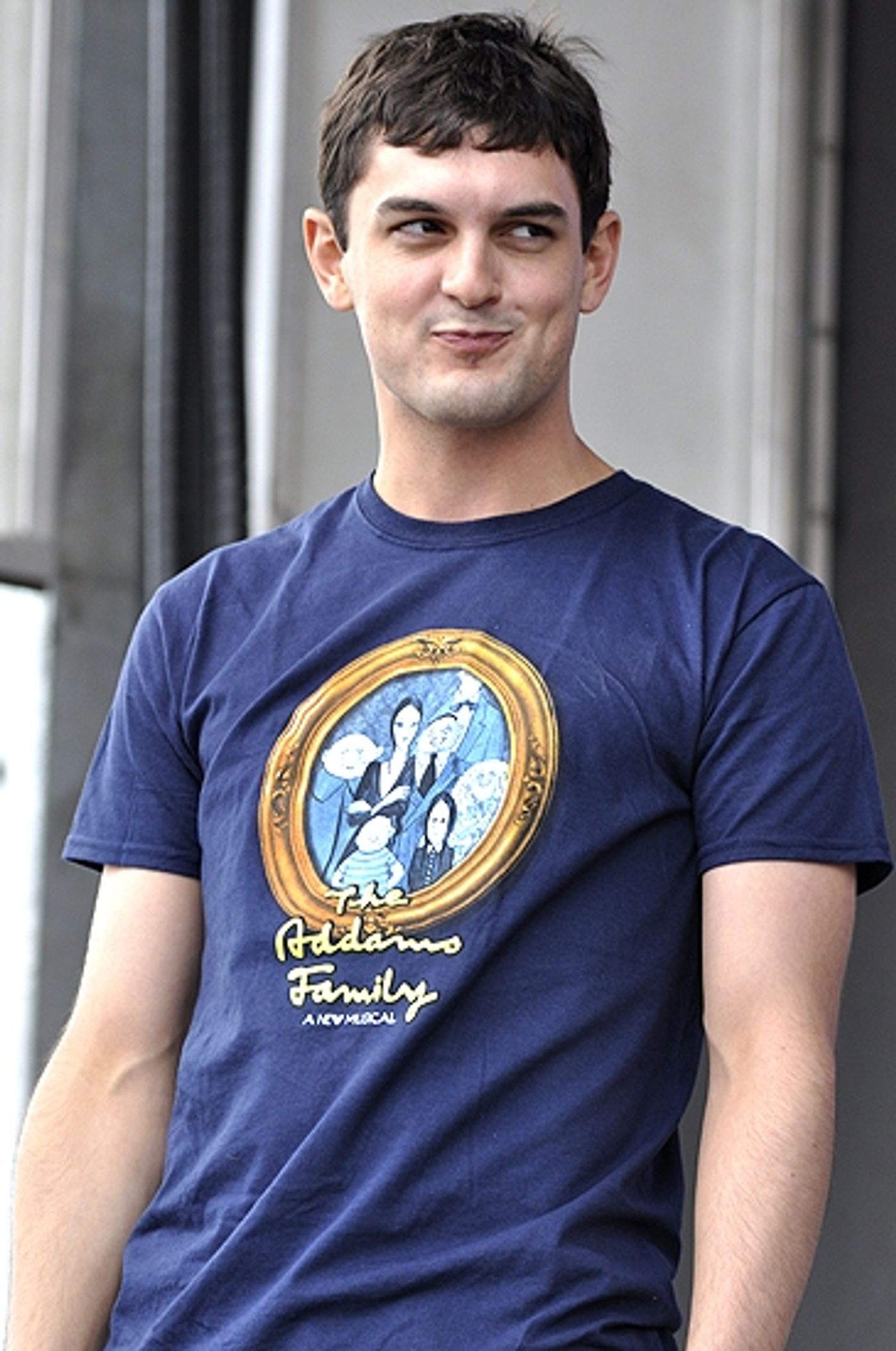 Photo Coverage: Broadway Stars Entertain Troops for Fleet Week!  Image