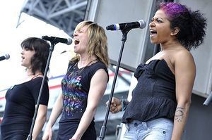 Leslie McDonel, Libby Winters & Rebecca Naomi Jones Photo