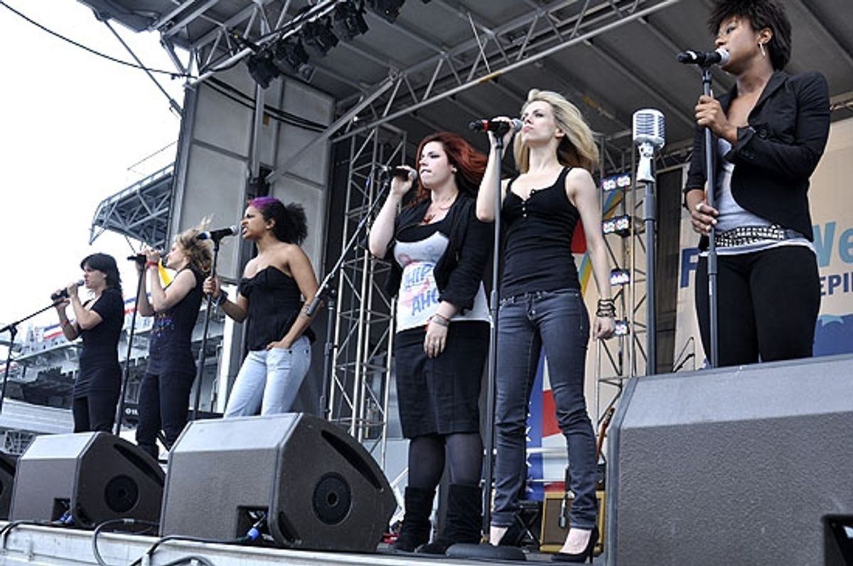 Leslie McDonel, Libby Winters, Rebecca Naomi Jones, Alysha Umphress, Mary Faber & Christina Sajous at 