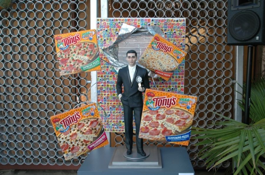 Photo Flash: FOOD FOR THOUGHT John Lloyd Young Artwork Exhibition Image