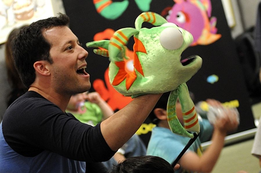 Photo Coverage: John Tartaglia and ImaginOcean Appear at Books of Wonder Image