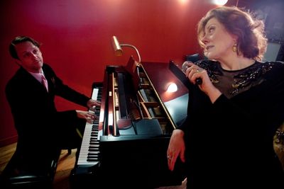  Mike Iveson (Composer) and Lynne McCollough (Linda) Photo