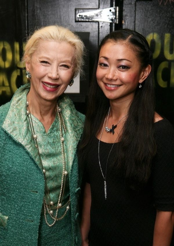 France Nuyen (L) (Liat in the film) and cast member Sumie Maeda Photo