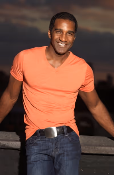 Norm Lewis (Javert) Photo