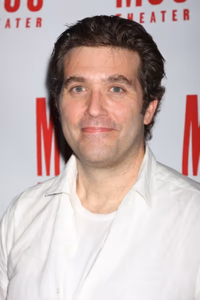 Craig Bierko Photo