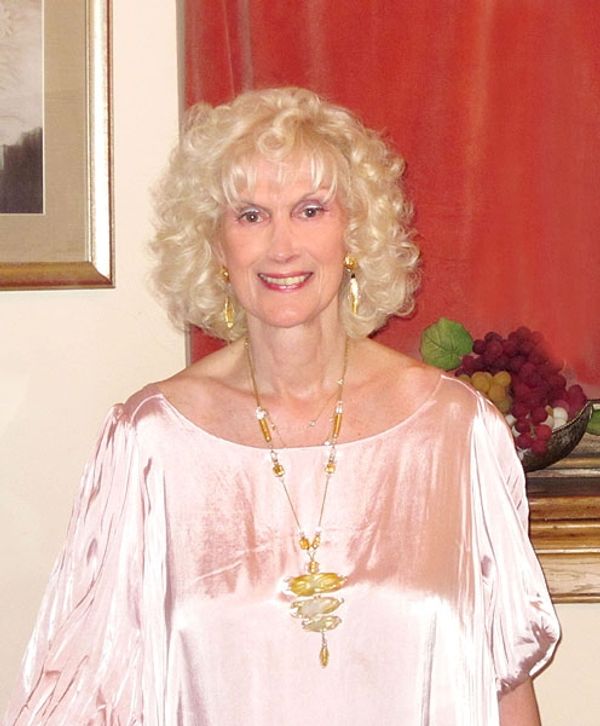 Diane Martindale  Photo