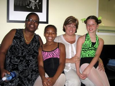 Sharean and Valencia Williams and Kelly and Mattie Eudy Photo