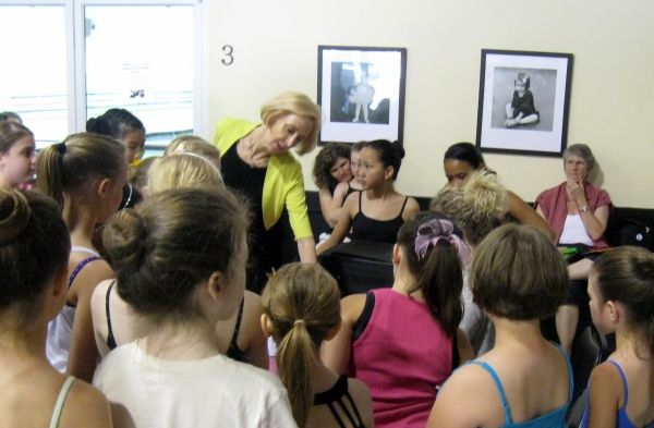 Photo Coverage: Auditions for Billy Elliot Draw from Far and Wide — photo 2 of 10