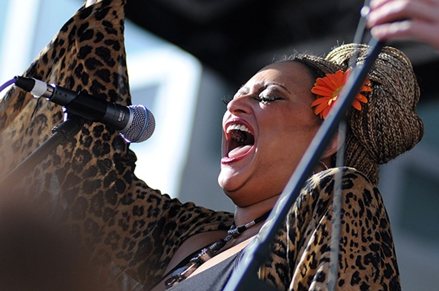 Photo Coverage: ROCK OF AGES Kicks Off Summer at Hard Rock for 'Taste of Times Square'  Image