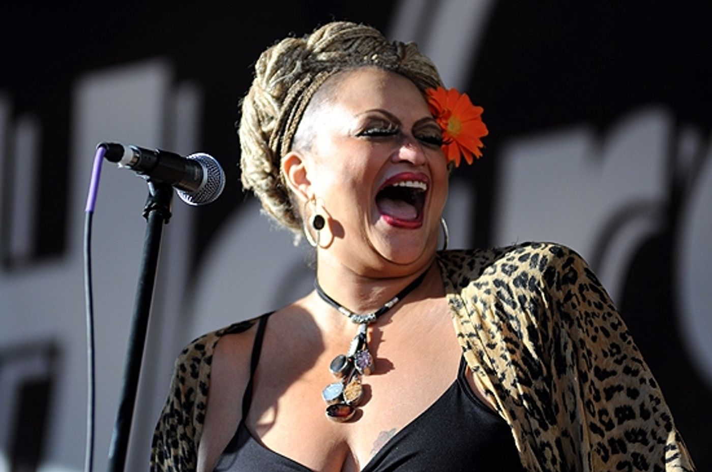 Photo Coverage: ROCK OF AGES Kicks Off Summer at Hard Rock for 'Taste of Times Square'  Image