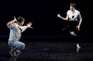 John Selya & Holley Farmer @ BroadwayWorld John Selya & Holley Farmer Photo