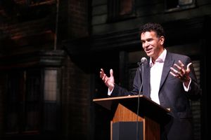 Brian Stokes Mitchell @ BroadwayWorld Brian Stokes Mitchell Photo