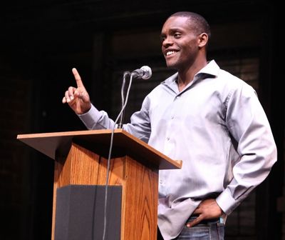 Chris Chalk Photo
