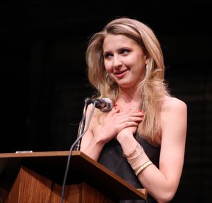 Nina Arianda Photo