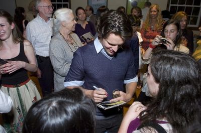Jonathan Groff Photo