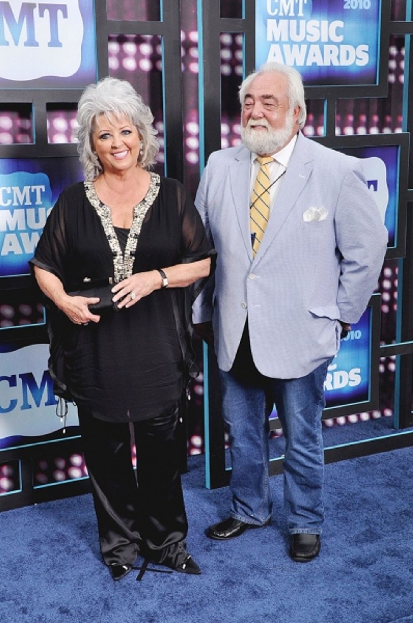 Photo Coverage: CMT Awards Red Carpet Arrivals!  Image
