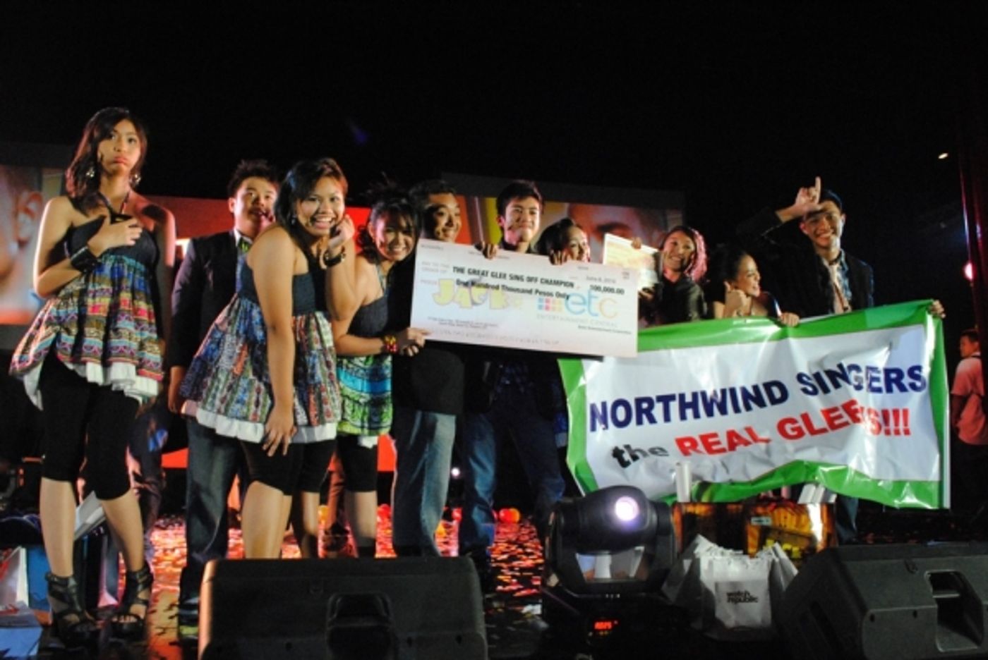 Photo Coverage:  Northwind Singers Wins GLEE Sing Off In The Philippines  Image
