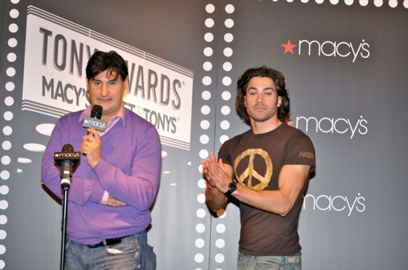 Photo Coverage: Macy's 'Sing For Your Tony Tickets' Finals  Image