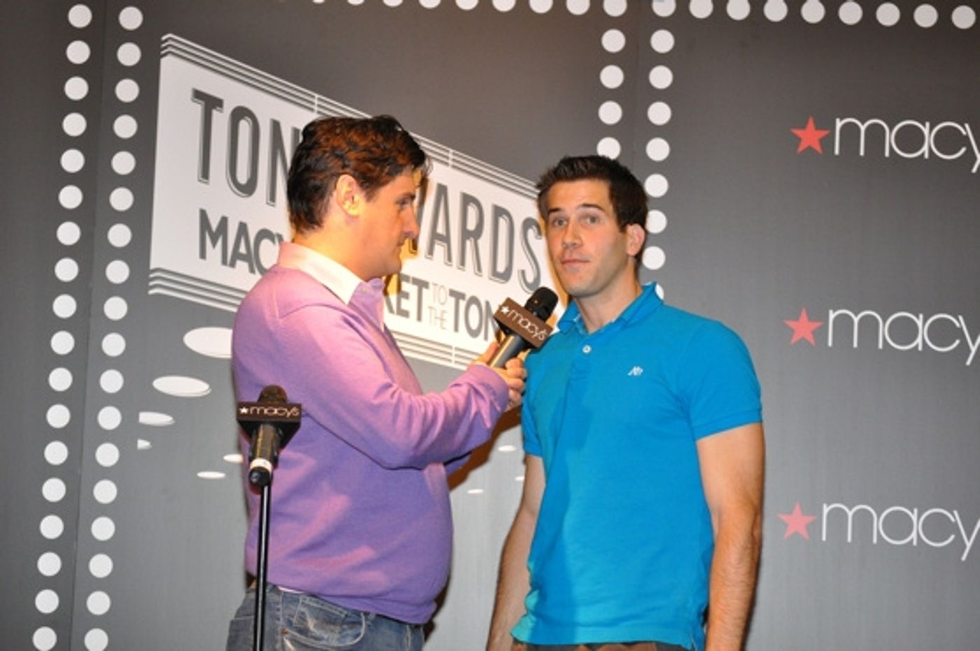 Photo Coverage: Macy's 'Sing For Your Tony Tickets' Finals  Image