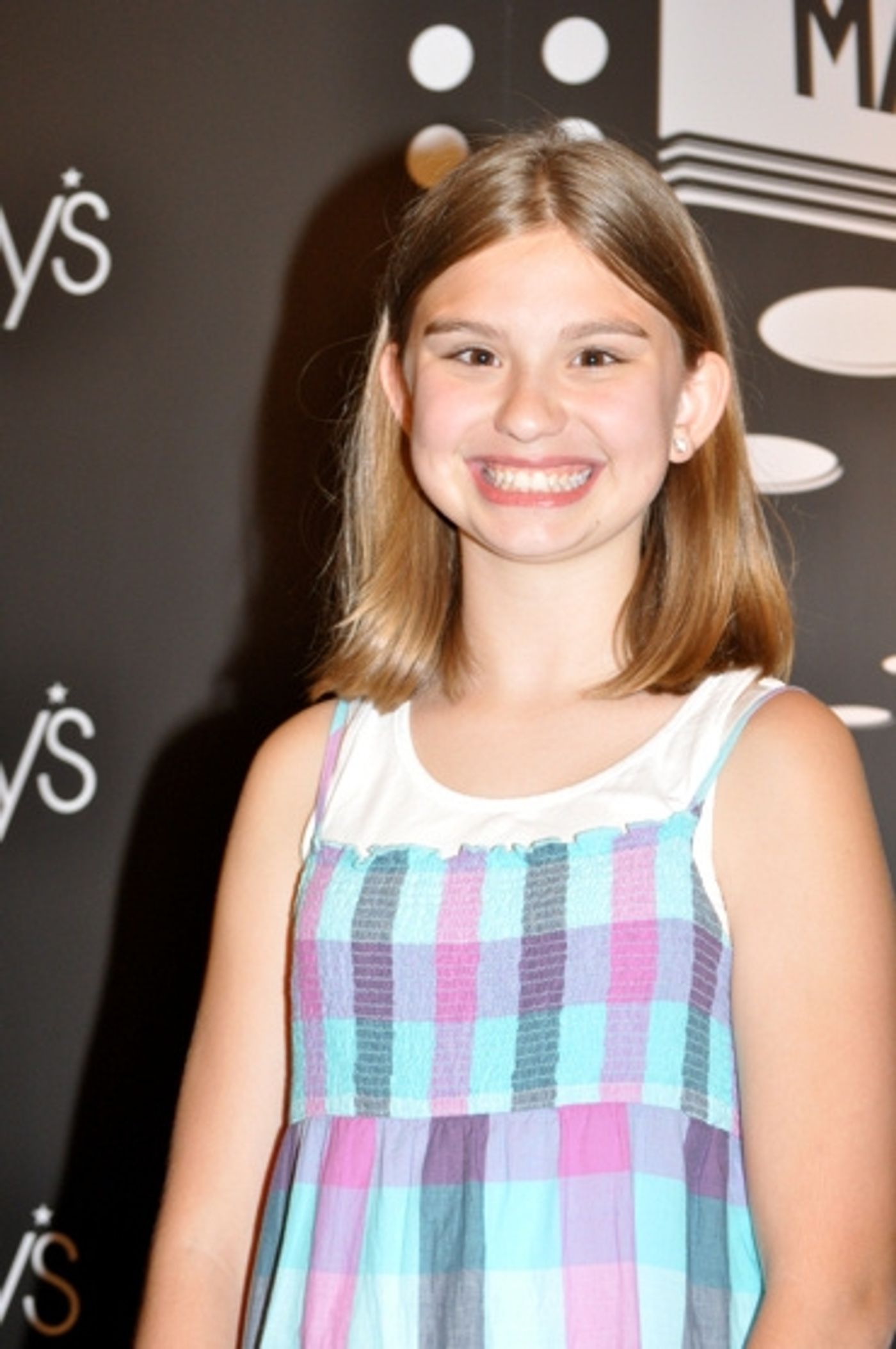 Photo Coverage: Macy's 'Sing For Your Tony Tickets' Finals  Image