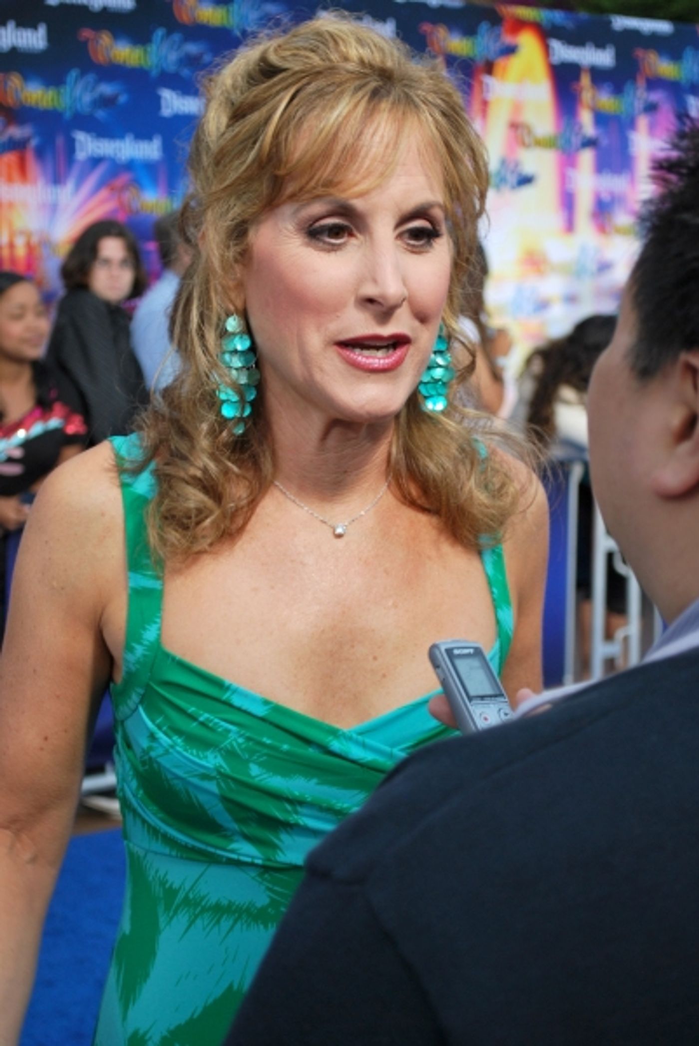 Photo Coverage: On the 'Blue Carpet' for Disney's WORLD OF COLOR  Image