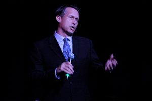 Gregg Edelmann Photo