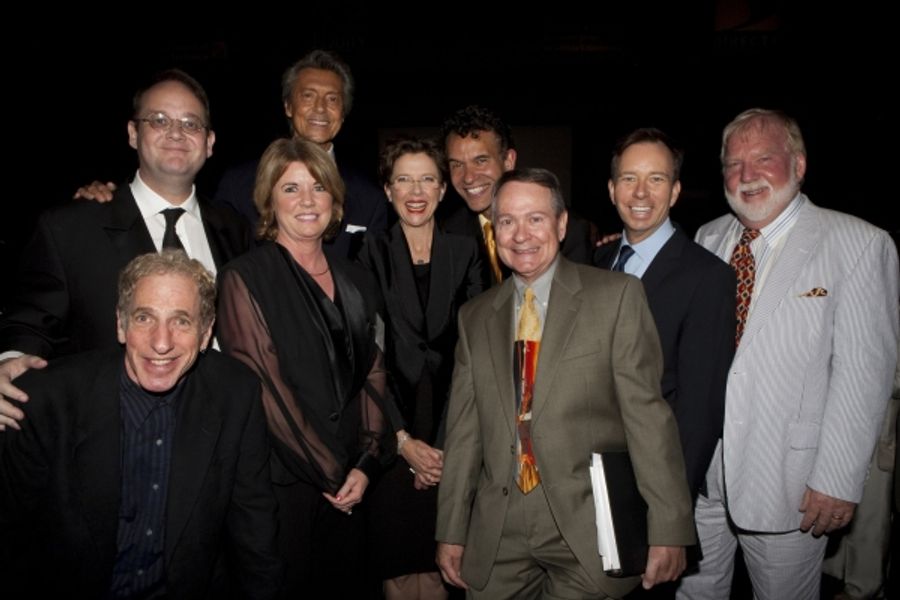 Photo Coverage: Bening Honors Stokes Mitchell at Actor's Fund Tonys Benefit Image