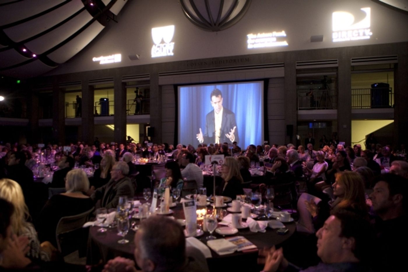 Photo Coverage: Bening Honors Stokes Mitchell at Actor's Fund Tonys Benefit Photo Coverage: Bening Honors Stokes Mitchell at Actor's Fund Tonys Benefit Image