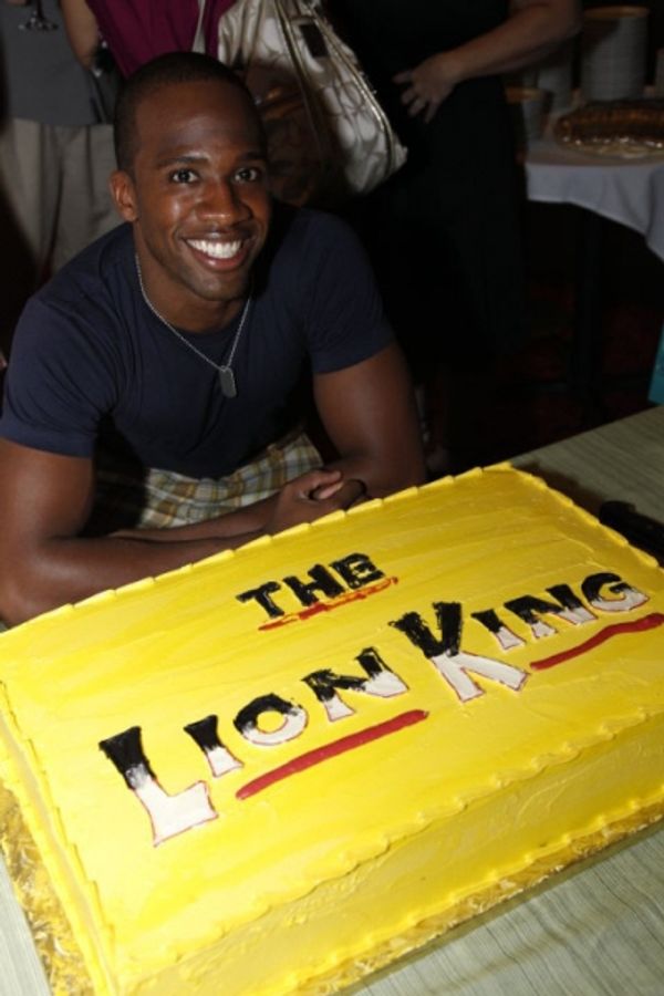 Dashaun Young (Simba) and celebratory cake Photo
