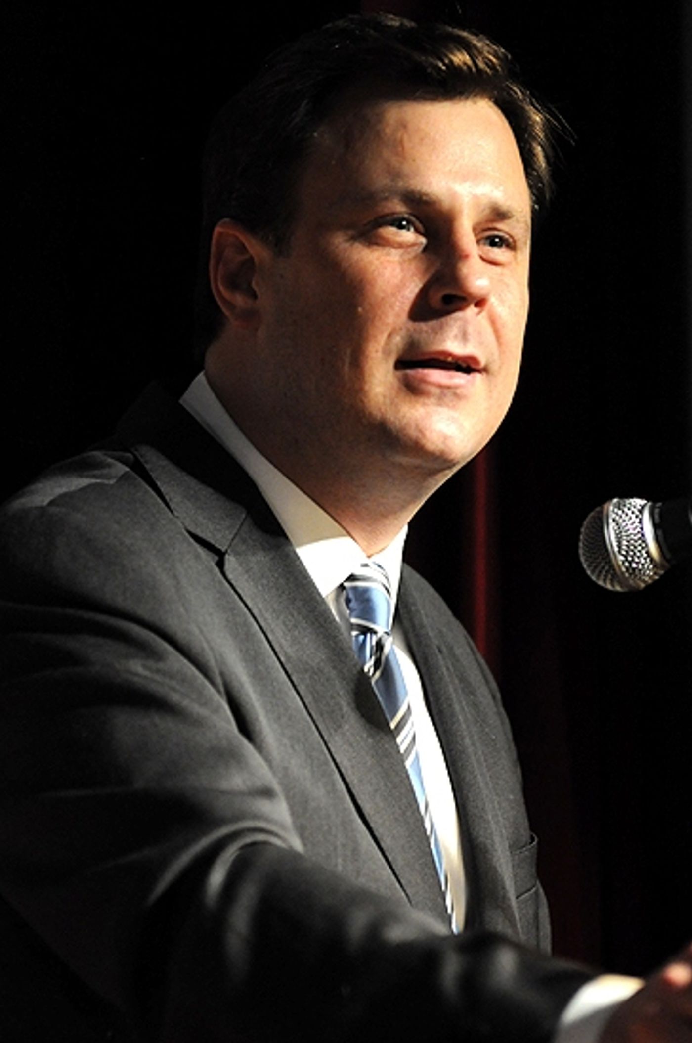 Photo Coverage: Inside Broadway's Broadway Beacon Awards  Image