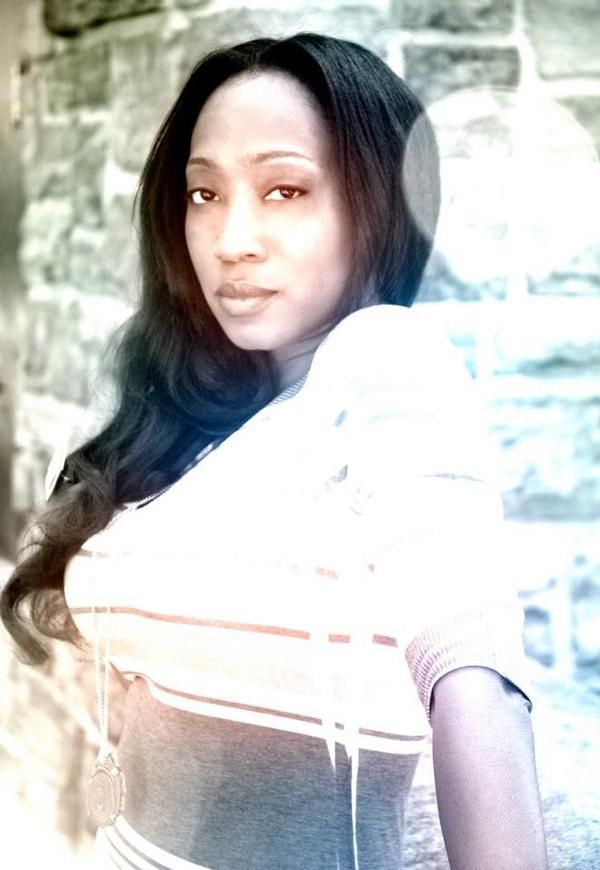 Tiffany Roxanne Barrett Photo