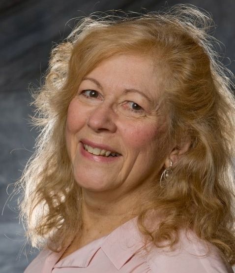 Hester Lewellen Photo