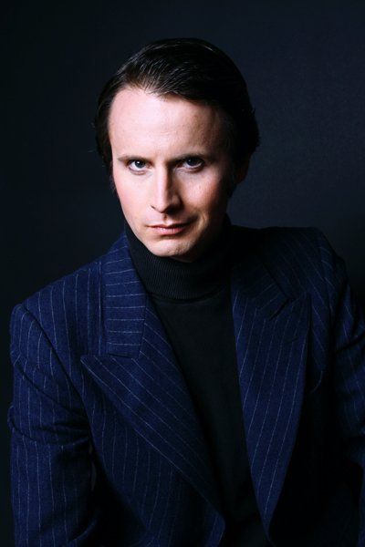 Jesse Merlin Photo