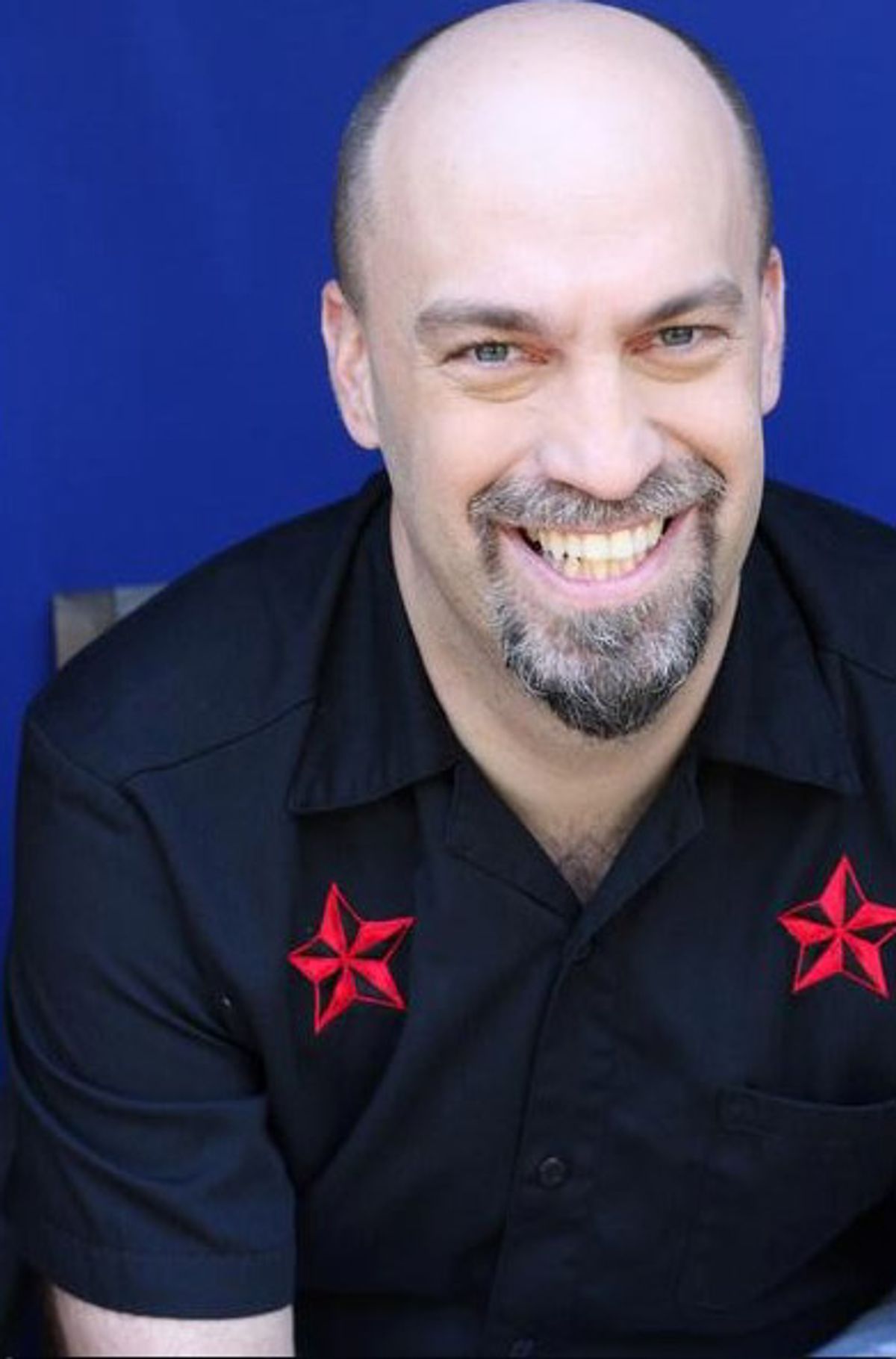 Lindsay Jones Headshot