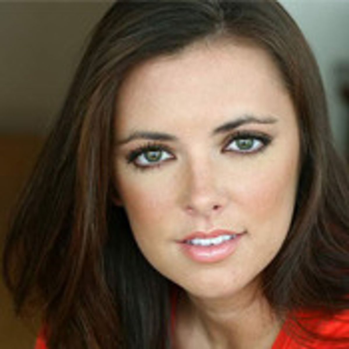 Desi Oakley Headshot