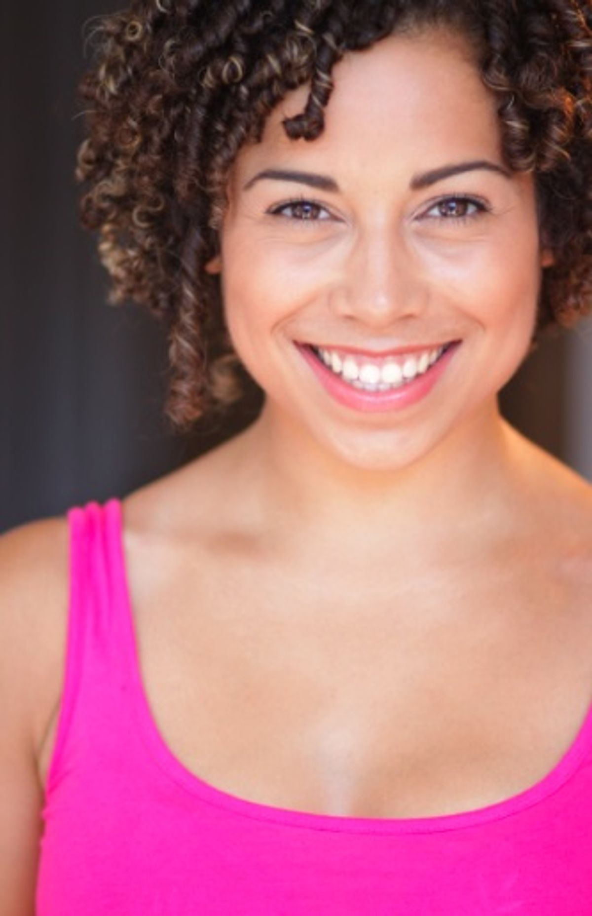 Chloe Campbell Headshot