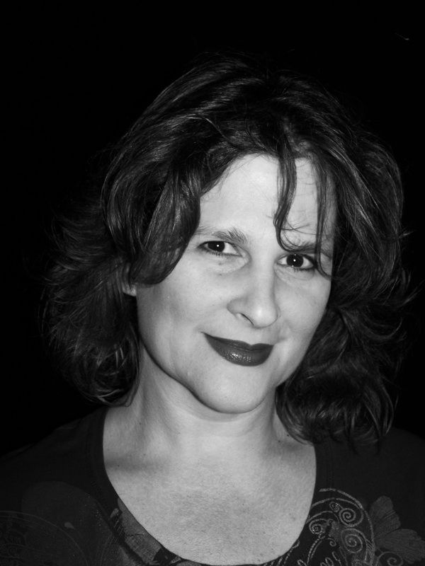 Carol Leos Photo