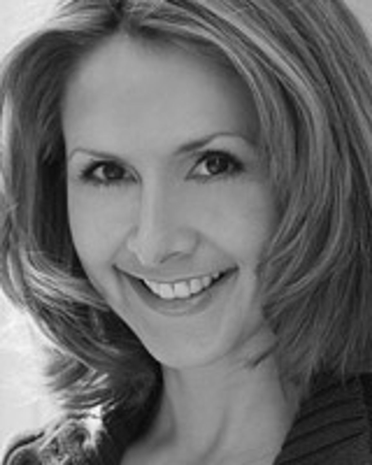 Kelly Jeanne Grant Headshot