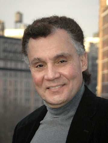 Angelo Parra Photo