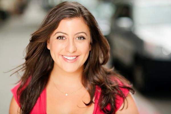 Alyson Leigh Rosenfeld Photo