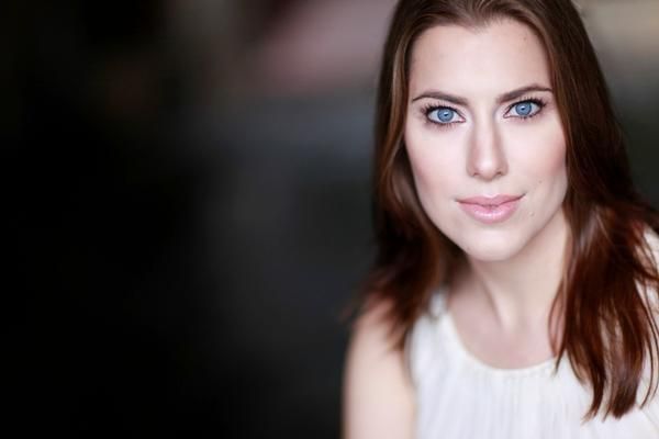 Kim Carson Photo