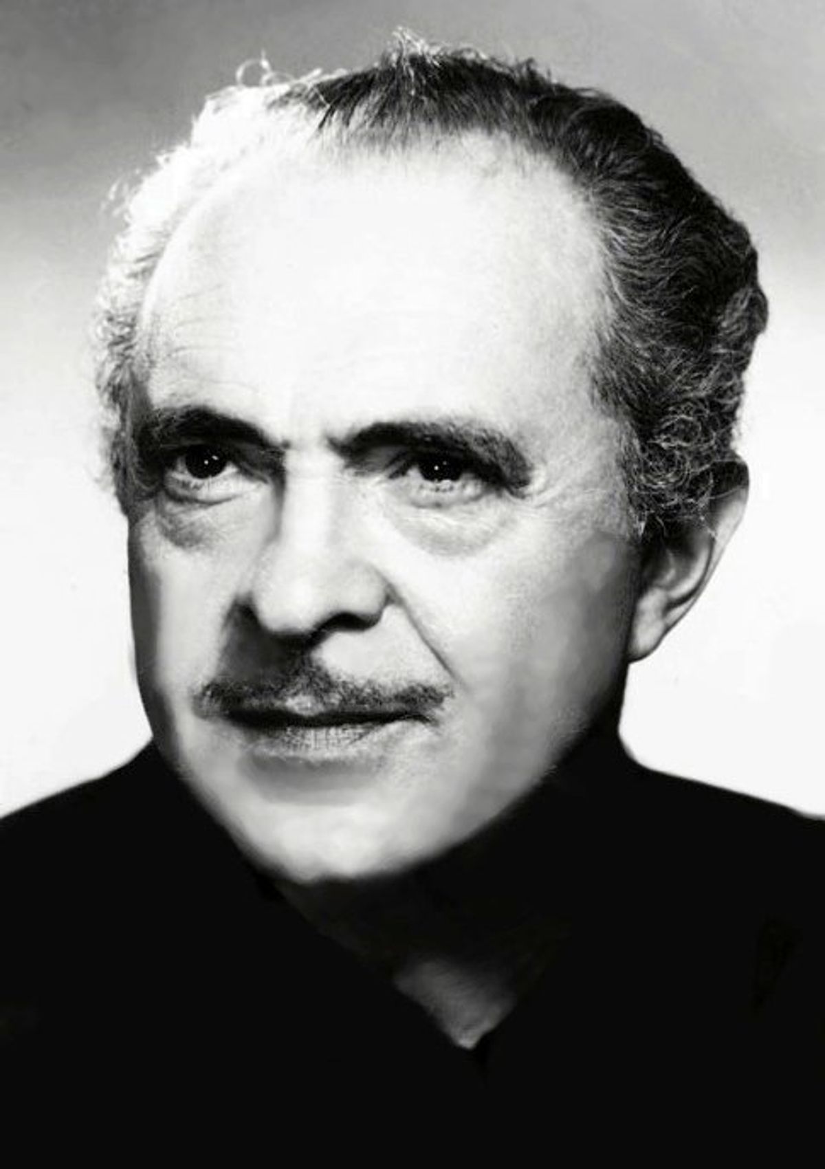Sam Levene Headshot