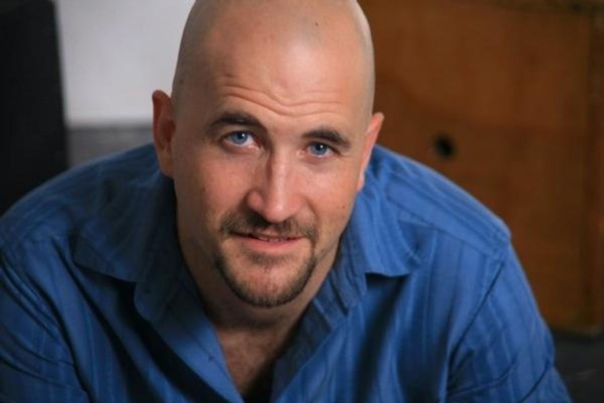 Travis Mitchell Headshot