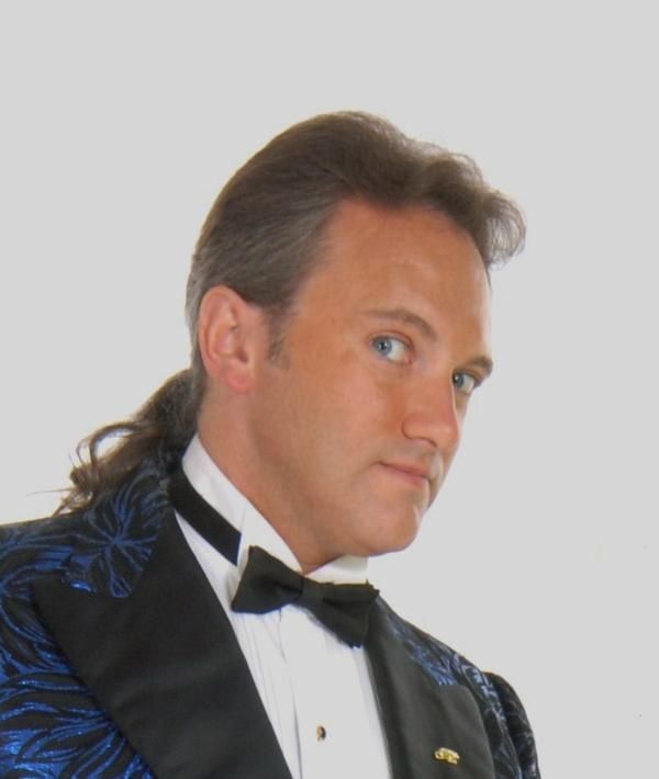Andrew Van Buren Photo
