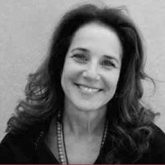 Debra Winger Photo