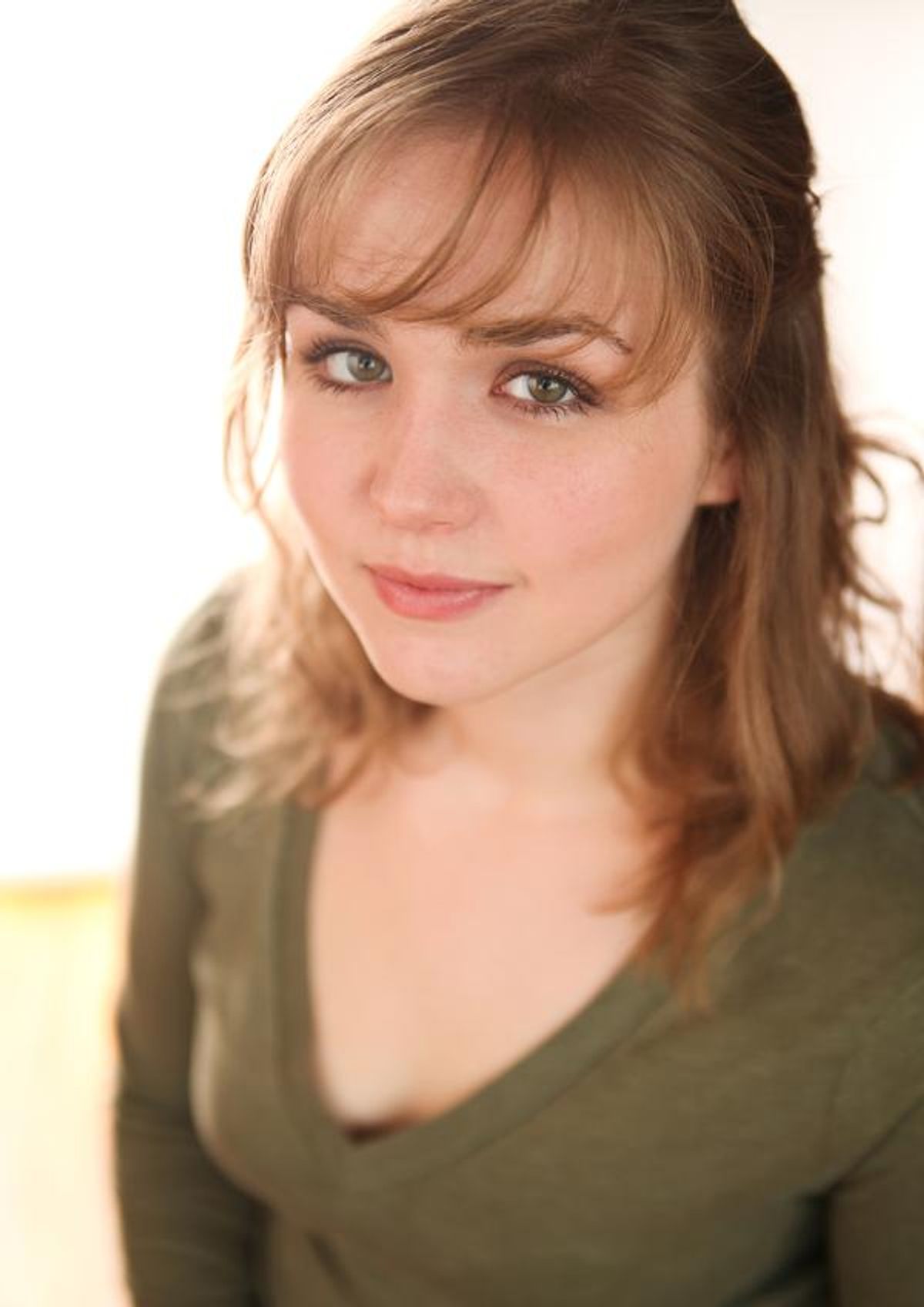 Stephanie Roetzel Headshot