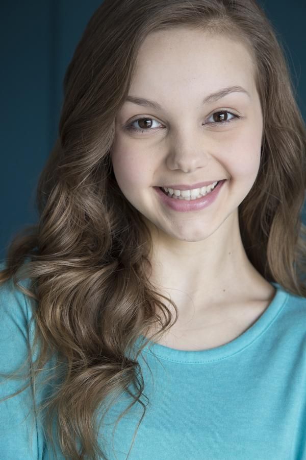Savannah May Photo