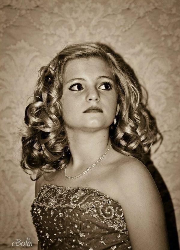 Emily Graham Photo